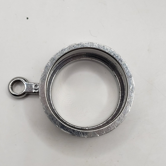 Men's Stainless Steel Silver Tone Band Ring Size 9 - Picture 6 of 7